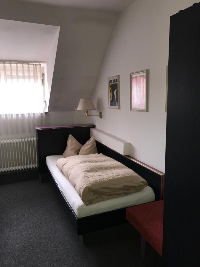 Hotel-Landgasthof Gruener Baum - Dittigheim 타우버비쇼프스하임 외부 사진