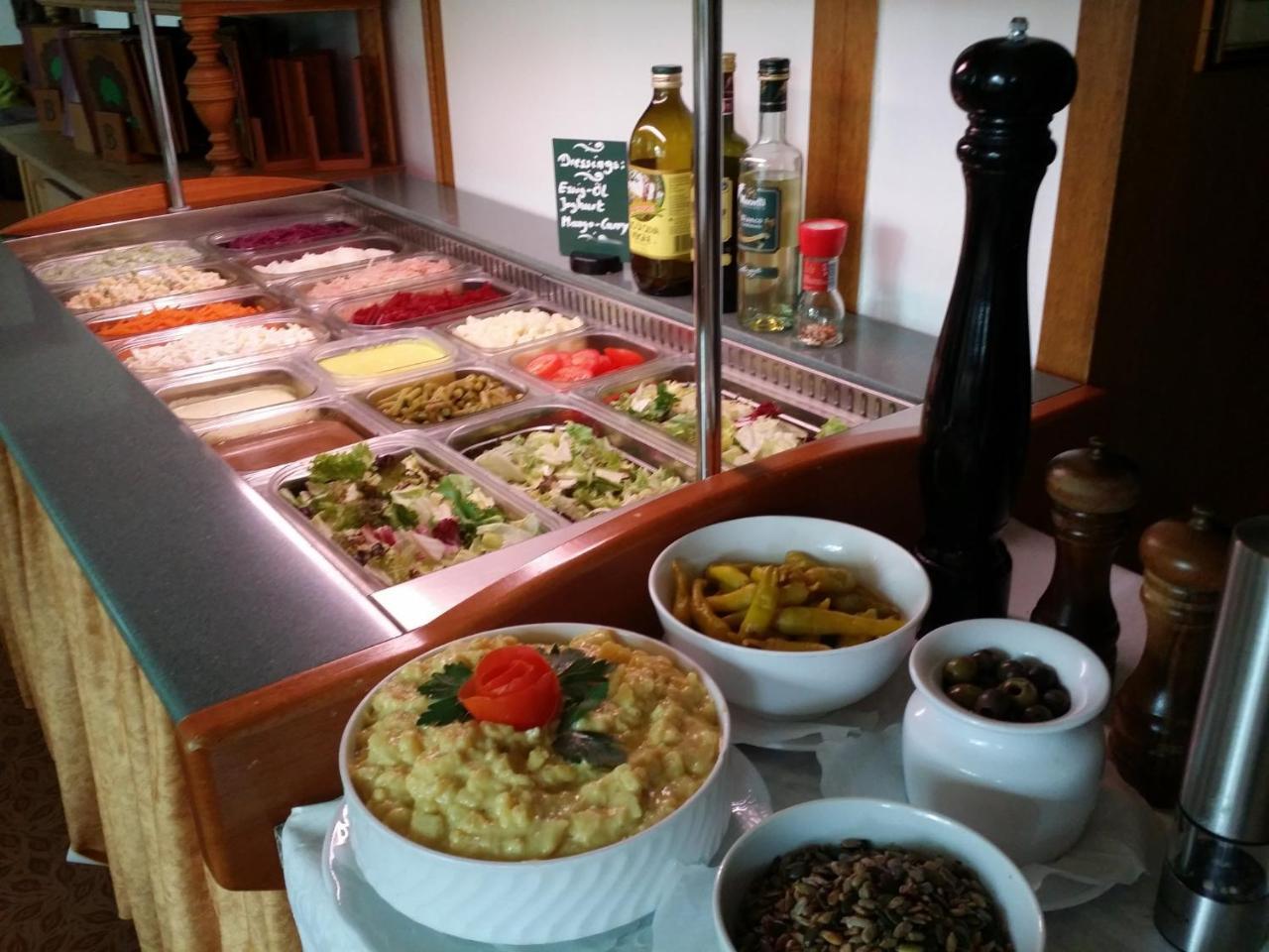 Hotel-Landgasthof Gruener Baum - Dittigheim 타우버비쇼프스하임 외부 사진